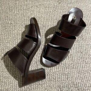 Vintage Joan & David Brown Leather Block Heel Sandals/Clogs/Mules size 8.5